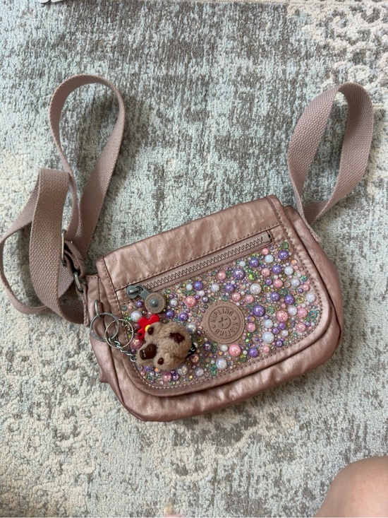 Kipling Handbags - Kipling Metallic Blush Pink Small Crossbody bag. One of a kind